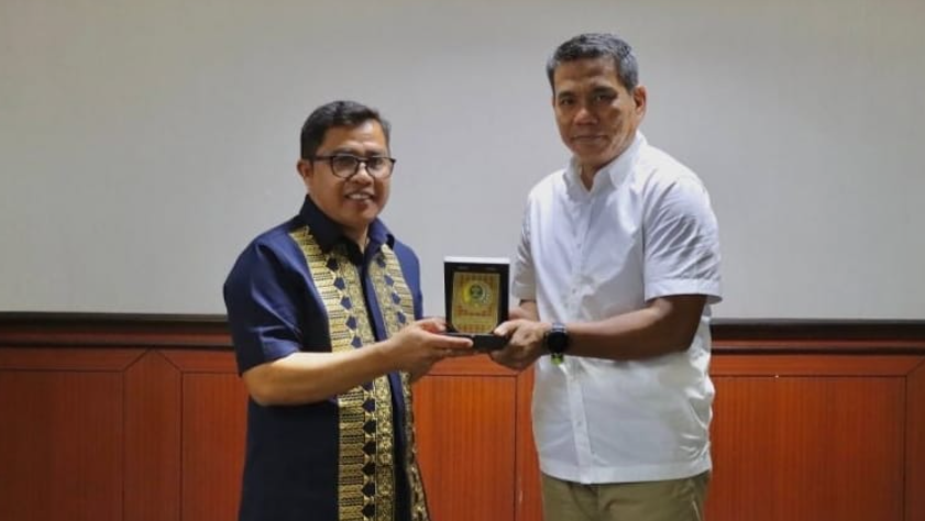 Ketua Bapemperda DPRD Kaltim Terima Kunjungan Pansus PUG Kutim