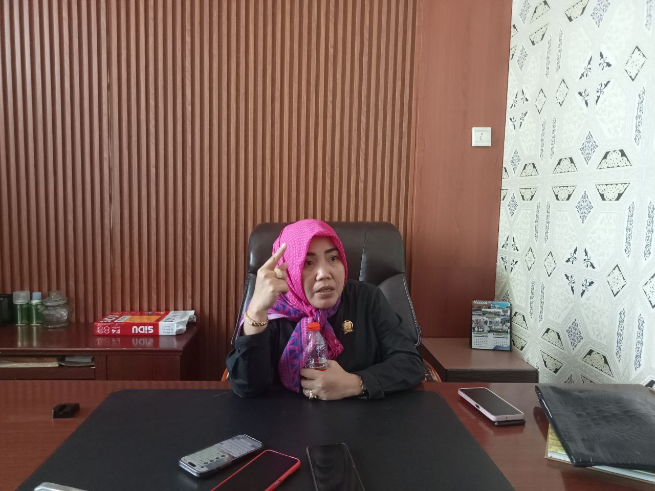 DRPD Kutim, Leni Angraini.