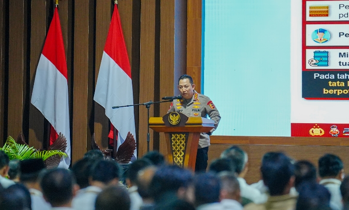 Jadi Narasumber Retreat Kepala Daerah, Kapolri Bicara Pencegahan Korupsi