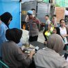 Ringankan Beban Masyarakat, Bidpropam Polda Kaltim Gelar Pasar Murah