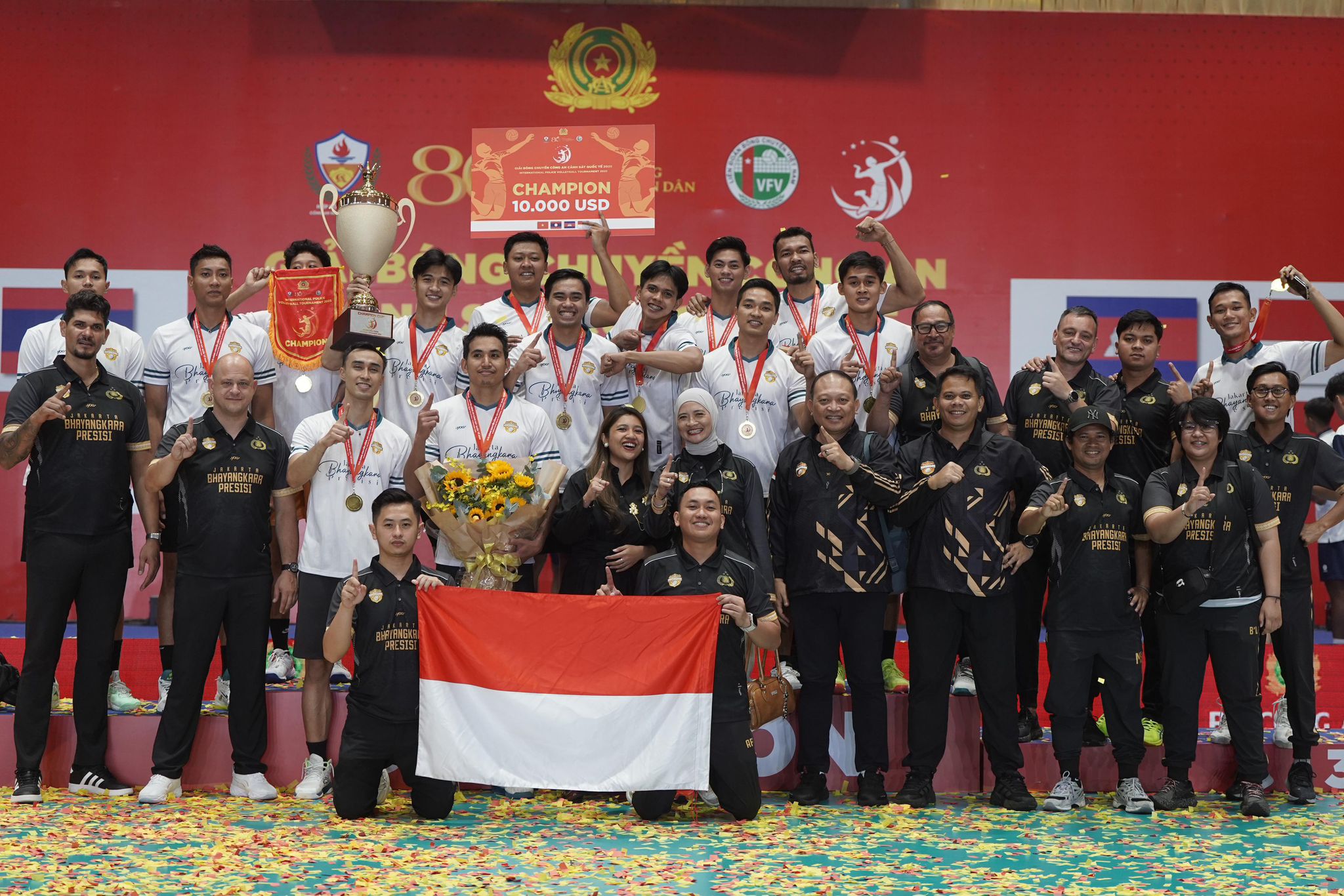 Jakarta Bhayangkara Presisi Juara Turnamen Voli Internasional di Vietnam