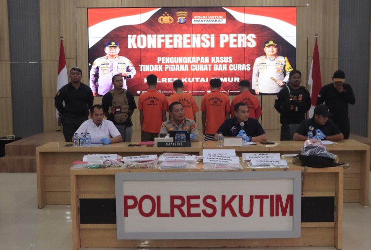 Polres Kutim Gelar Konferensi Pers Sampaikan Pengungkapan 2 Kasus Besar, Pelaku Pencurian dan Curas Brilink Berhasil Ditangkap
