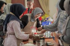PLN UIP Kaltim Dorong UMKM Desa Saing Prupuk Berkembang Lewat Pelatihan Kuliner