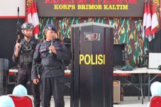Tanamkan Disiplin dan Cinta Tanah Air : Batalyon B Pelopor Sambut Hangat Kunjunga Edukatif Anak-Anak TK Ukan Hasupa