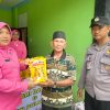 Sinergi Kemanusiaan: Bhayangkari dan Polwan Brimob Kaltim Bagikan Ratusan Paket Minyak Goreng di Balikpapan Barat