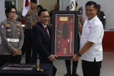 Dipimpin Ketua Umum PP PBVSI, Kapolda Kalteng Resmi Dilantik Jadi Ketua Pengurus PBVSI Provinsi