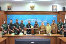 Interoperabilitas Ketahanan Pangan: Kodam VI/Mulawarman & Pemprov Kaltim Perkuat Sinergi Pangan Terpadu