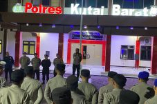 Amankan Penegakan Hukum di Kutai Barat, Brimob Kaltim BKO Polres Kubar Hadapi Dinamika TBBR