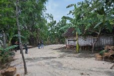 Operasi Senyap Satreskrim Bojonegoro Bongkar Dua Lapak BBM Ilegal, Mafia Solar Kabur