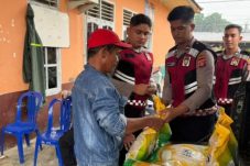 Polres PPU bersama Bulog Gelar Program ‘Gerakan Pangan Murah’, Masyarakat Antusias Serbu Beras Murah