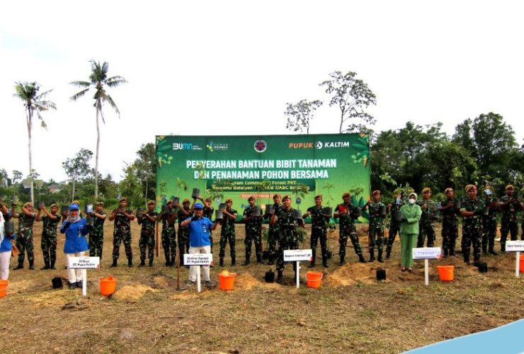 Yonarhanud 7/ABC Peduli Kesehatan dan Pendidikan di Pulau Malahing