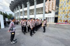 Batalyon B Brimob Kaltim Amankan Kemenangan Telak Borneo FC di Stadion Segiri