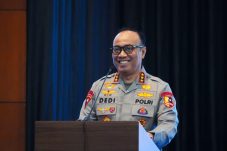 Wakapolri Komjen Dedi Prasetyo Raih Penghargaan Kepemimpinan Publik dari Fakultas Hukum Universitas Brawijaya