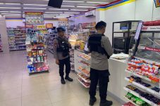 Patroli Dialogis Brimob di Kota Samarinda, Pastikan Situasi Kamtibmas Kondusif