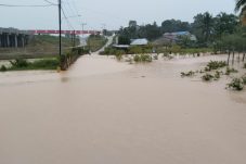 Gerak Cepat Brimob Batalyon C Tangani Banjir di Karang Joang Balikpapan Utara