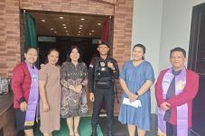 Tim Patroli Kompi 3 Brimob Berau Pastikan Keamanan Ibadah di Tanjung Redeb, Situasi Terkendali Aman