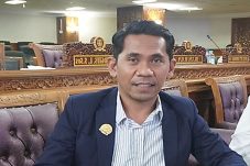 Memanfaatkan Teknologi: Pelaku Pariwisata Lokal Akses Pasar Lewat Genggaman Tangan