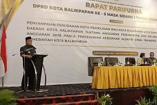 DPRD Balikpapan Gelar Paripurna Bahas Raperda APBD 2026: DBH Dipangkas Rp 1 Triliun Lebih, Anggaran Dikaji Ulang