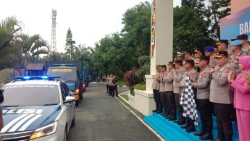 Solidaritas Kemanusiaan: Polda Kaltim Salurkan Logistik untuk Korban Banjir Sumatera