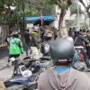 Ratusan Arek Suroboyo Geruduk Kantor Ormas