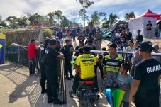 Kompi 2 Batalyon C Brimob Paser Amankan Balap Bupati Paser Cup 2025, Jamin Ketertiban Sirkuit