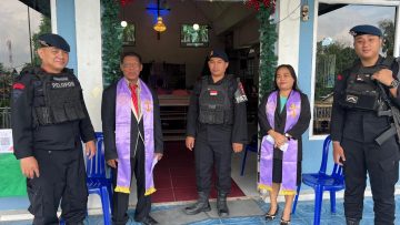 Batalyon B Brimob Kaltim Jamin Ibadah Umat Kristiani di Samarinda Berjalan Aman dan Tertib