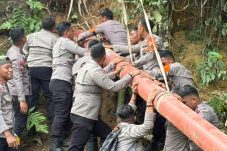 Kapolda Sumbar Tegaskan Dukungan Penuh Polri, PLN: Pemulihan Listrik Capai 100%