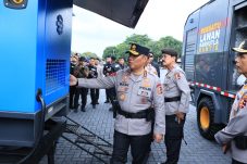 Polri Apelkan Pasukan dan Kendaraan Lintas Ganti untuk Tanggap Bencana di Aceh, Sumut, dan Sumbar