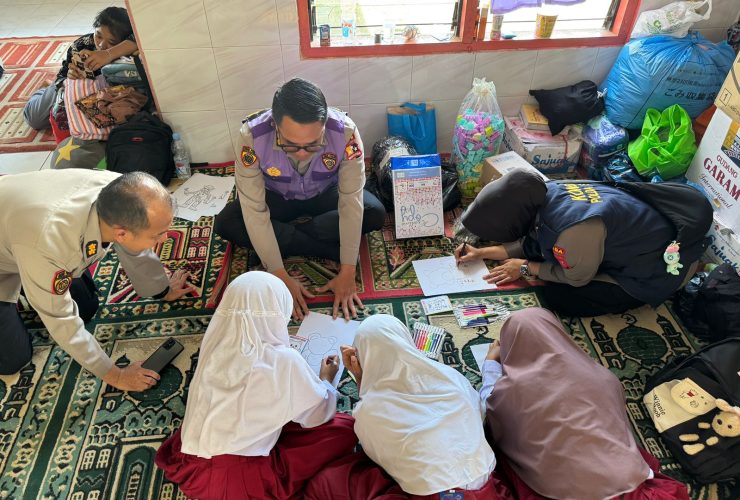 Polri Berikan Pendampingan Psikologis bagi Penyintas dan Personel di Sumbar