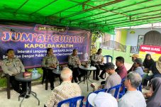 Polda Kaltim Gelar Jumat Curhat di Manggar, Warga Apresiasi Kehadiran Polri di Tengah Masyarakat