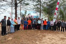 Ditpolairud Polda Kaltim Hadiri HUT ke-4 FKPB dan Amankan Lomba Mancing di Pantai Tanjung Bayur Balikpapan Timur
