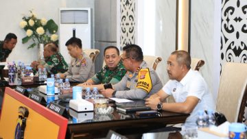 Kodam VI/Mulawarman Lakukan Pengecekan Rakor Persiapan Pengamanan Natal 2025 dan Tahun Baru 2026