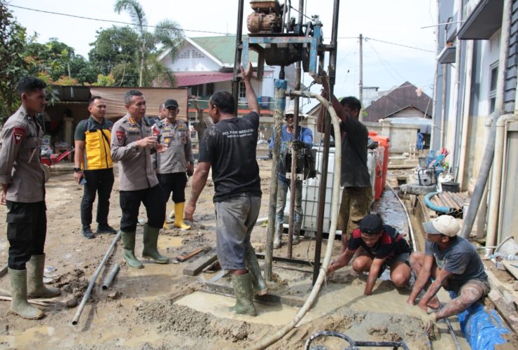 Polri Terus Kebut Pembangunan Sumur Bor di Berbagai Fasilitas Umum di Aceh Tamiang