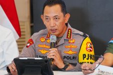 Kapolri Kerahkan 10.759 Personel Tangani Bencana di Sumatera