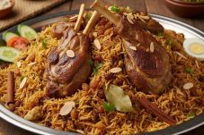 Nasi Kebuli Istimewa di Quds Royal Hotel