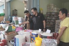 Polres Kukar Tinjau Stok dan Harga Beras di Pasar Mangkurawang, Pastikan Distribusi Aman dan Harga Stabil