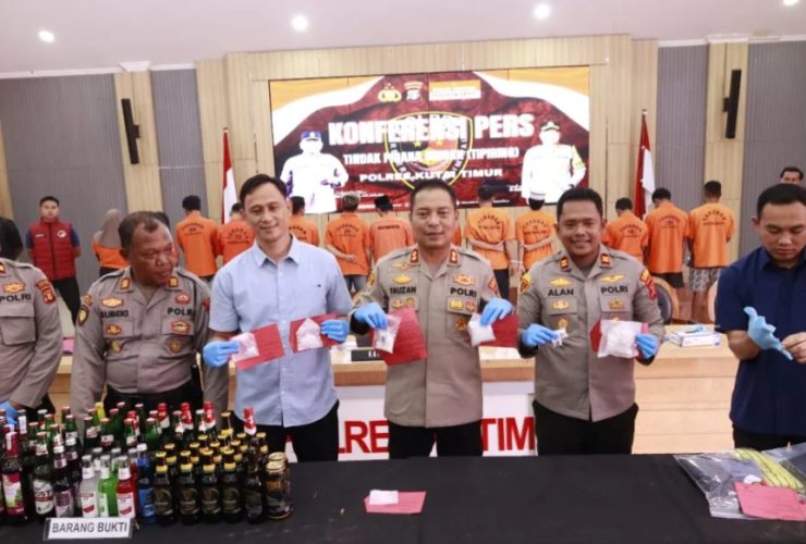 Polsek Sangatta Utara Amankan Terduga Pengedar Sabu 50,71 Gram