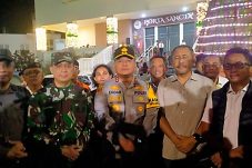 Kapolda Kaltim Bersama Forkopimda Gelar Patroli Malam Natal, Pastikan Ibadah dan Aktivitas Masyarakat Aman
