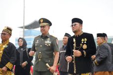 Pangdam VI/Mlw Hadiri Upacara Peringatan HUT Ke-68 Provinsi Kalimantan Timur