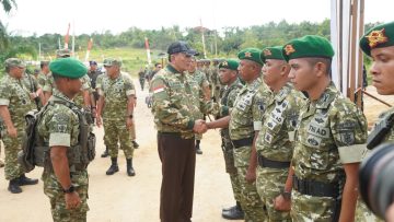 Menhan Sjafrie Sjamsoeddin Tinjau Yonif TP 827/MCY di Kutai Barat, Pastikan Kesiapan Satuan Penyangga IKN