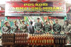 Satgas Pamtas RI–Malaysia Yonarmed 4/Parahyangan Gagalkan Penyelundupan Miras dan Munisi di Longmidang