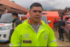 Den K9 SAR Ditpolsatwa Korsabhara Baharkam Polri Siap Perkuat Penanganan Bencana Longsor di Cisarua, Bandung Barat