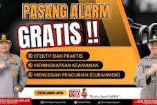 Ambil Langkah Preventif Polsek Gunung Anyar Pasang Alarm Gratis Untuk Warga