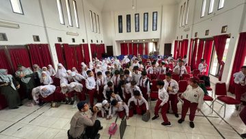 Tanamkan Jiwa Nasionalisme Sejak Dini, Batalyon B Pelopor Terima Kunjungan Edukasi SD Islamic Center Samarinda