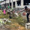 Aksi Nyata di Tanah Rencong: Satbrimob Polda Kaltim Bersihkan Pantai TPI Pusong dan Ujong Blang