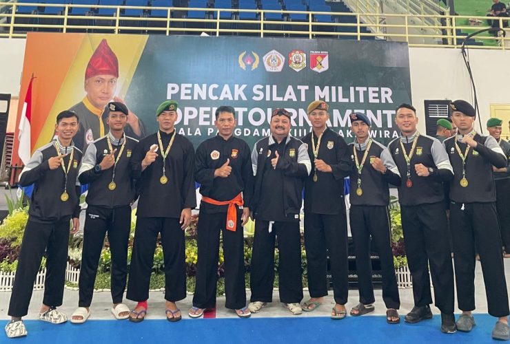 PSM (Pencak Silat Militer) Kodam VI/Mulawarman Juara Umum I Kategori TNI/Polri pada Piala Pangdam XXIII/PALAKA WIRA