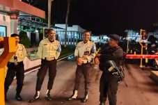 Amankan Obvitnas, Detasemen Gegana Brimob Kaltim Sambangi Pelabuhan Hingga Pembangkit Listrik