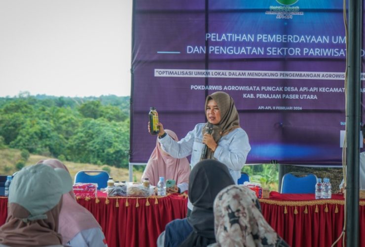 PLN Perkuat UMKM Desa Agrowisata Api-Api, Dorong Ekosistem Wisata Berkelanjutan di Penajam Paser Utara
