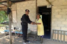 Aksi Kemanusiaan Ramadan: Brimob Batalyon C Pelopor Sambangi Warga Karang Joang Balikpapan