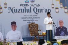 Safari Ramadan di Balikpapan Islamic Center, Wali Kota Ajak Masyarakat Memaknai Nuzulul Qur’an